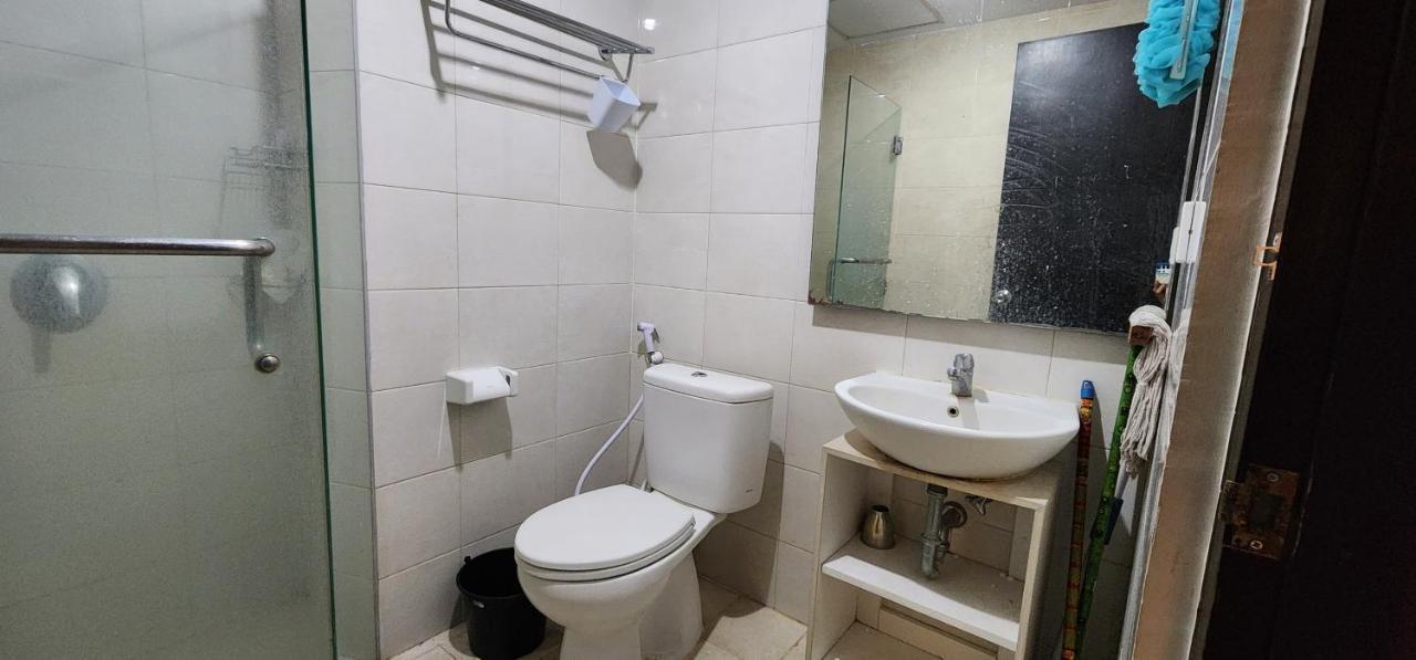 Apartemen Solo Paragon By Cariapartemen-Id Bonorejo Zewnętrze zdjęcie